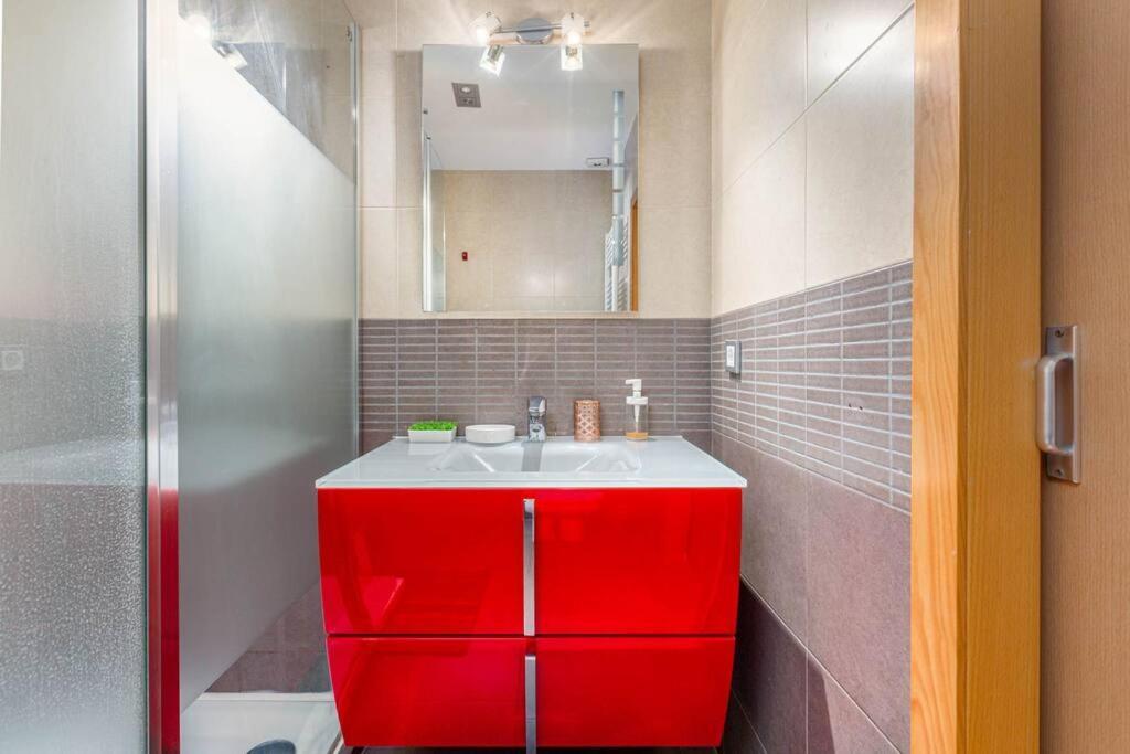 One Bedroom Apartment In Barcelona City Center Eksteriør billede